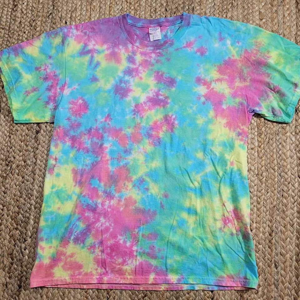 Large Mottled Rainbow Tee | 1binLrainbowa.jpg