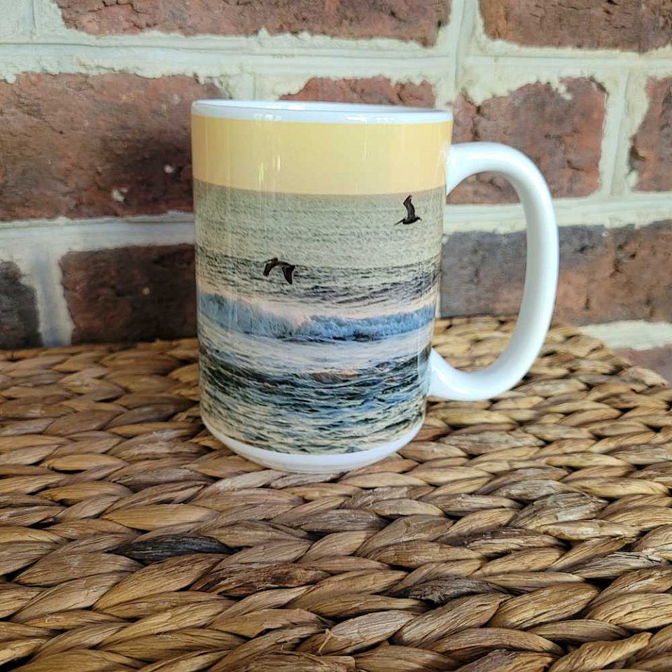 Golden Pelican Splash Latte Mugg | 2cmuggoldpel1.jpg