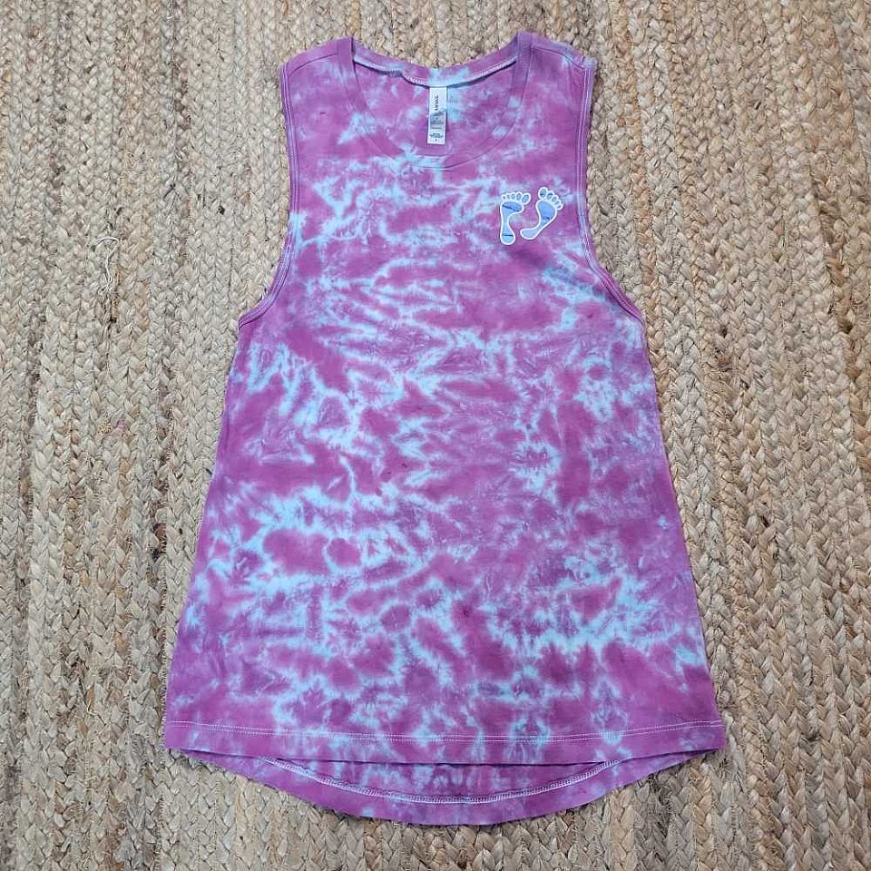 Small Women's Muscle Tank ~Razzle Dazzle | 1amt2a.jpg
